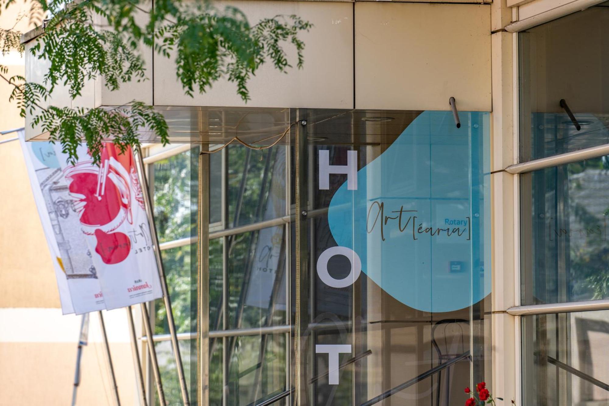 Artearia Hotel Bjelovar Exterior foto